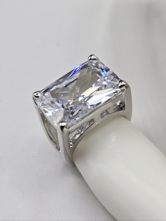 Swarovski Crystal Elements Silver Statement Ring Size 6 East West Design Prom - Picture 3 of 7